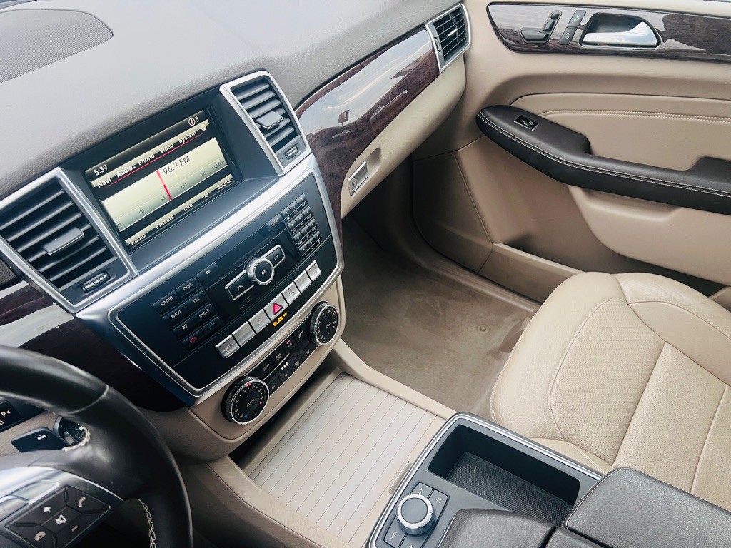 2014 Mercedes-Benz M-Class Image 15