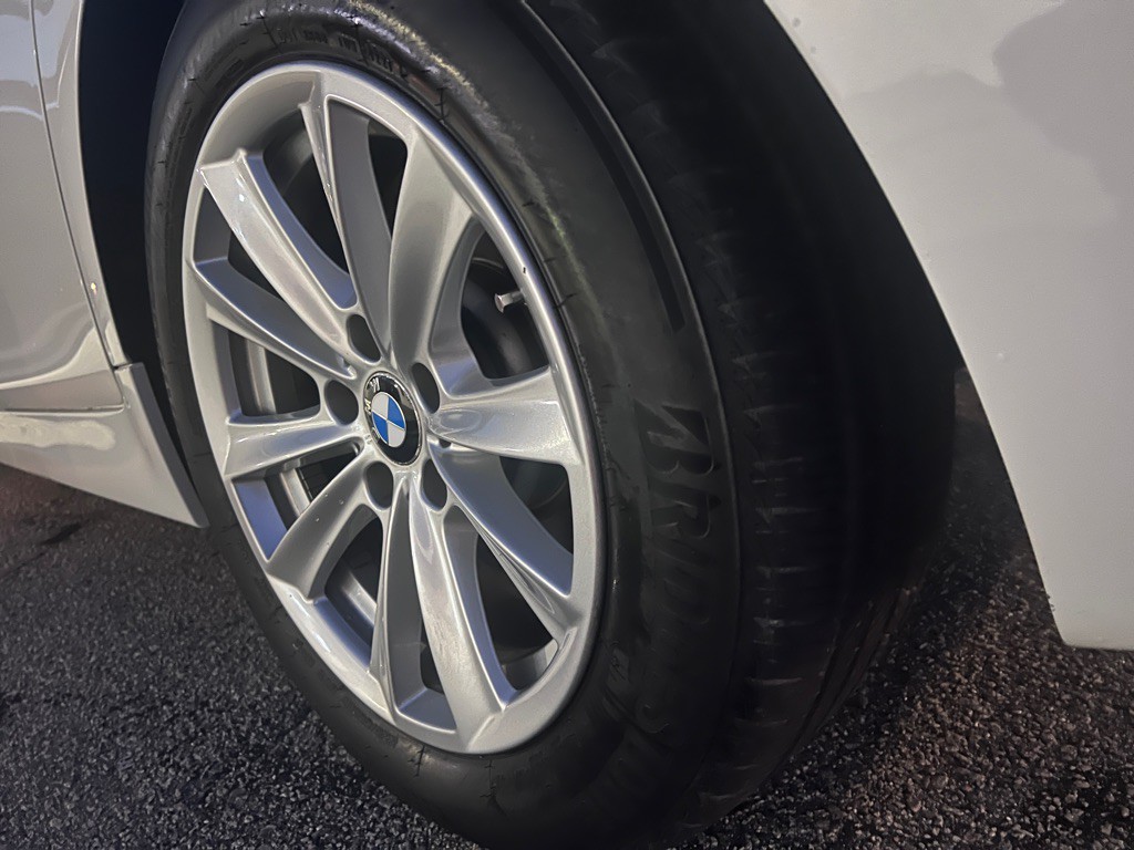 2015 BMW 5 Series Image 22