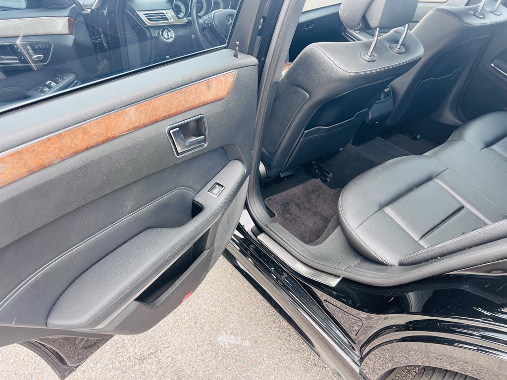 2014 Mercedes-Benz E-Class Image 12