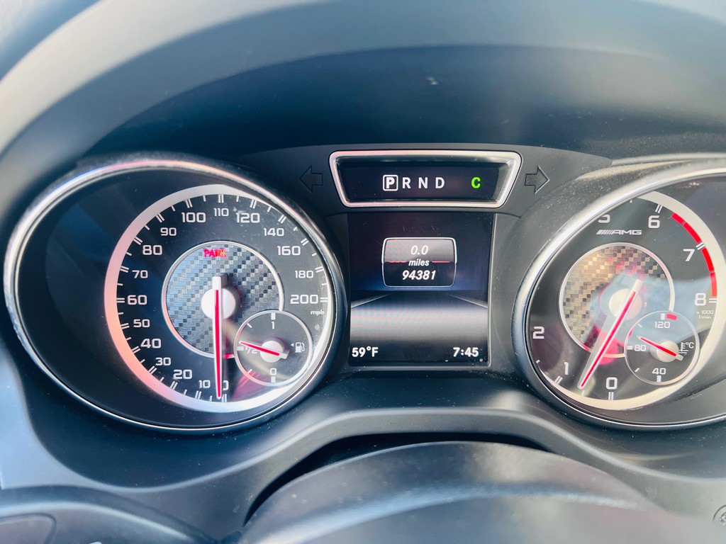 2015 Mercedes-Benz CLA-Class Image 12