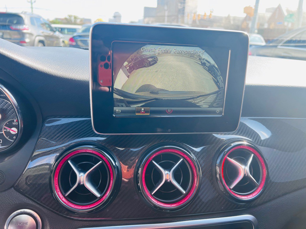 2015 Mercedes-Benz CLA-Class Image 15