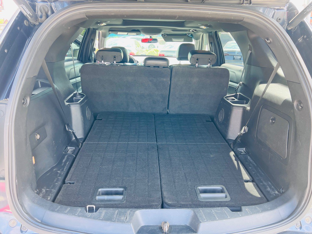 2017 Ford Explorer Image 23