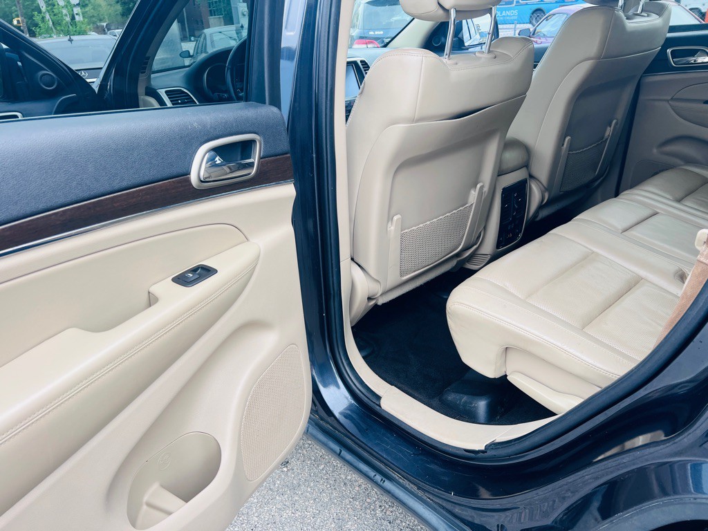 2015 Jeep Grand Cherokee Image 11