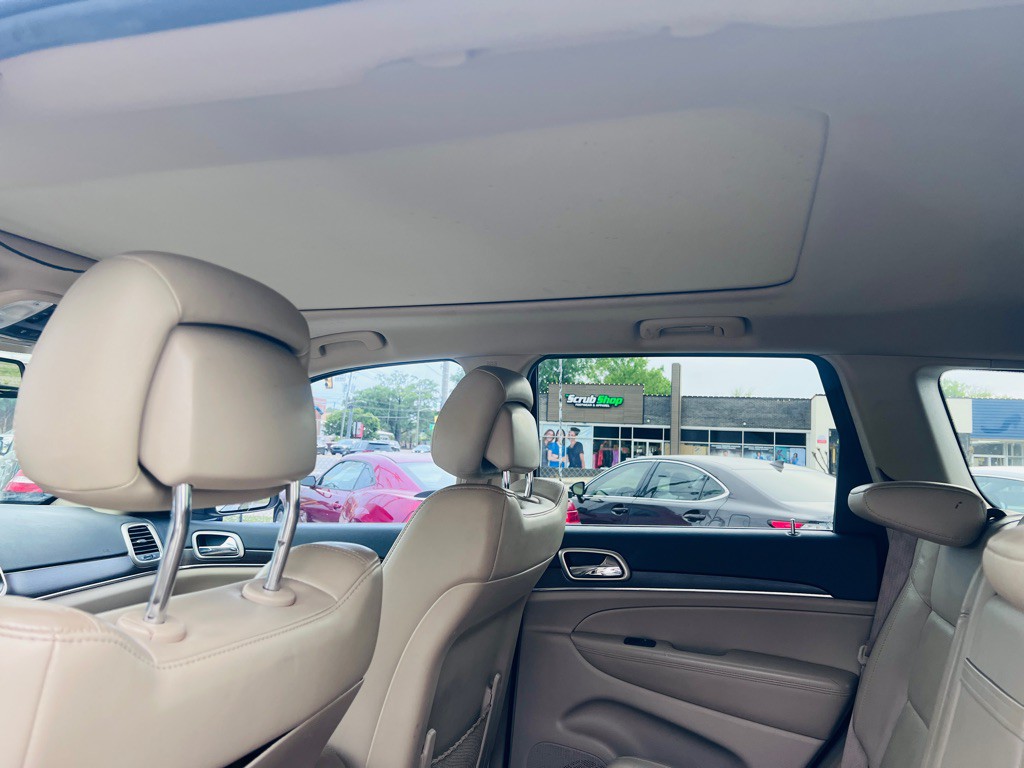 2015 Jeep Grand Cherokee Image 13