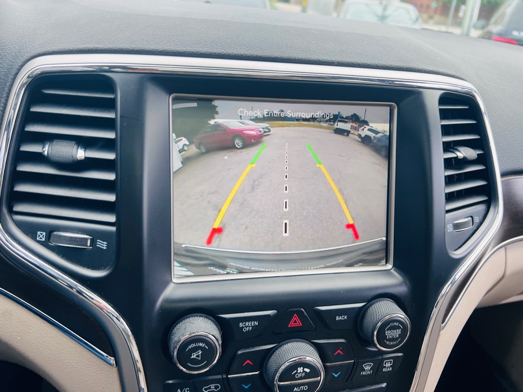 2015 Jeep Grand Cherokee Image 19