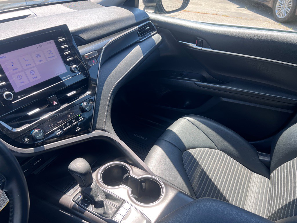 2022 Toyota Camry Image 14