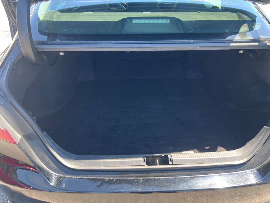 2022 Toyota Camry Image 17