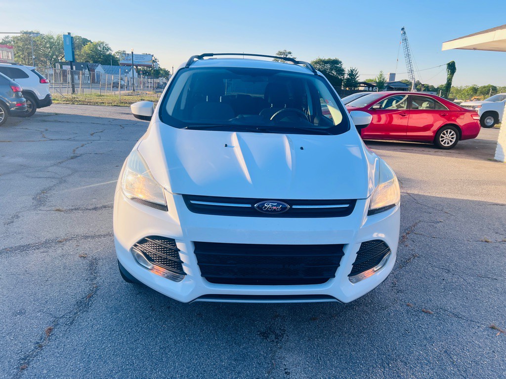 2013 Ford Escape Image 2