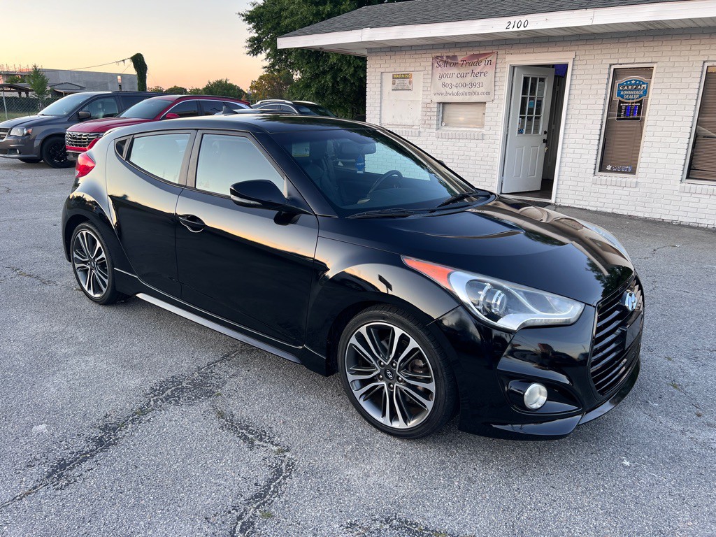 2016 Hyundai Veloster Image 3