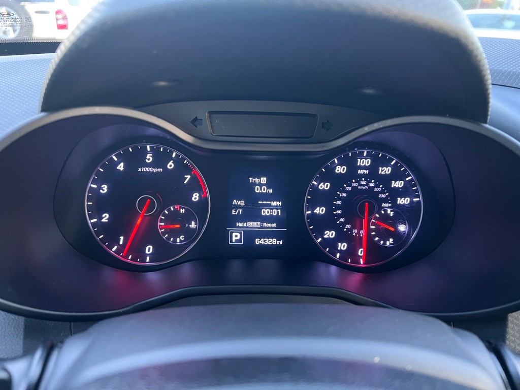 2016 Hyundai Veloster Image 11