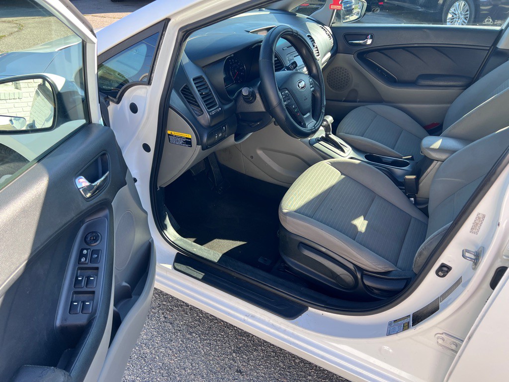 2015 Kia Forte Image 10
