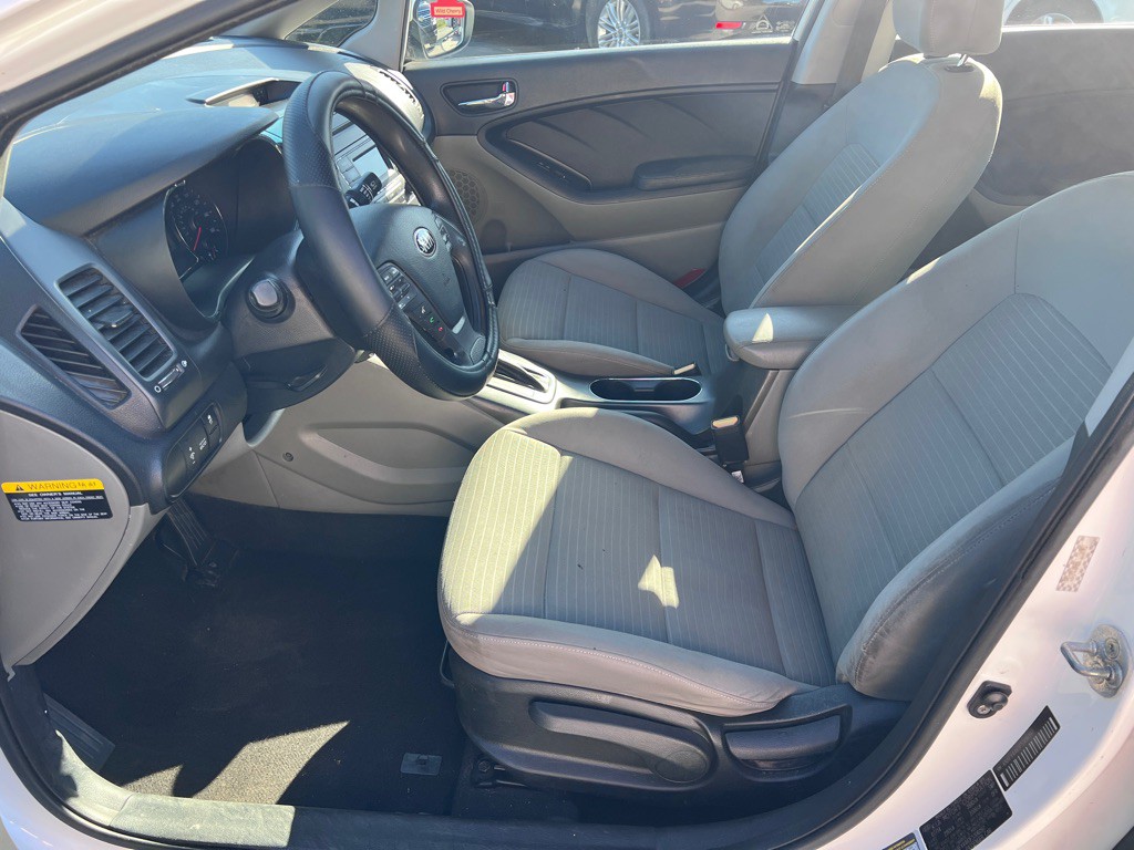 2015 Kia Forte Image 11