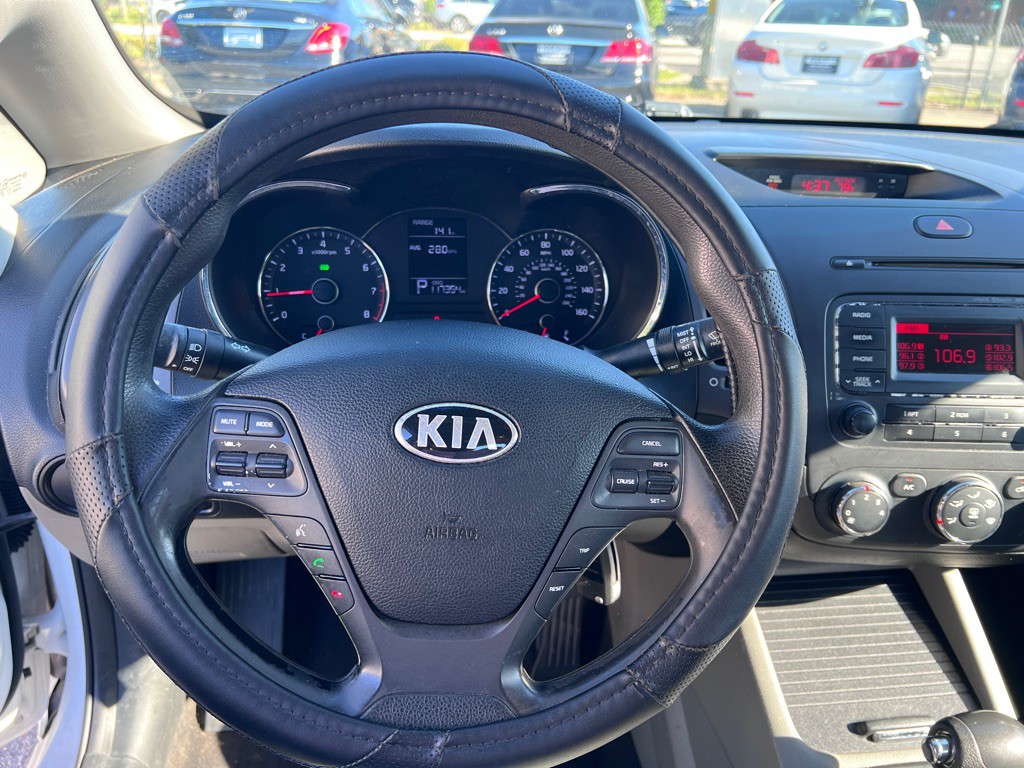 2015 Kia Forte Image 15