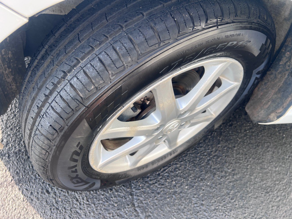 2012 Toyota Prius Image 18