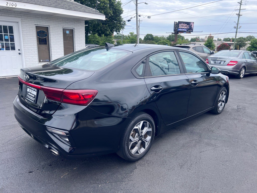 2019 Kia Forte Image 5
