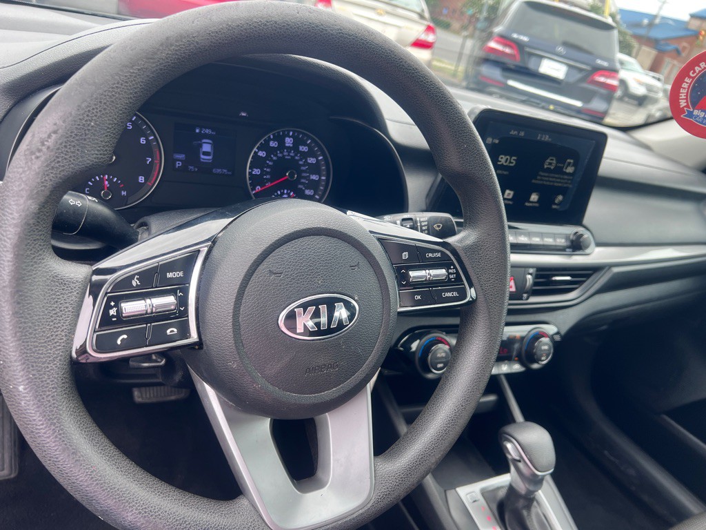 2019 Kia Forte Image 14