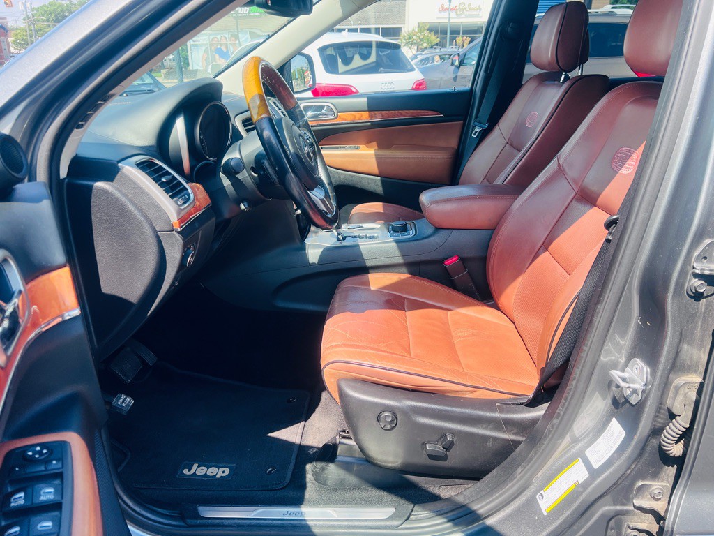 2013 Jeep Grand Cherokee Image 10