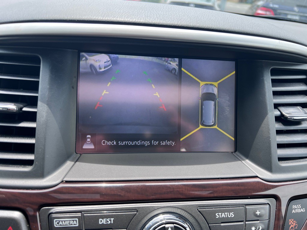2016 Nissan Pathfinder Image 13
