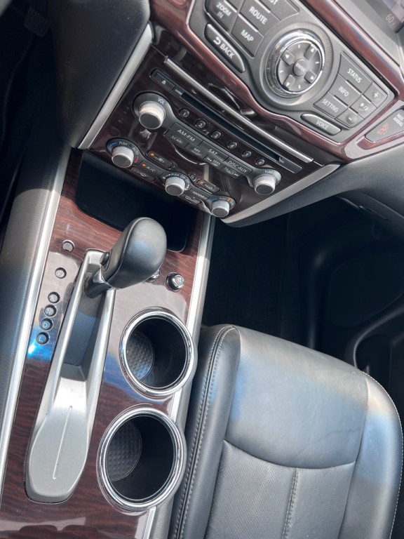 2016 Nissan Pathfinder Image 14