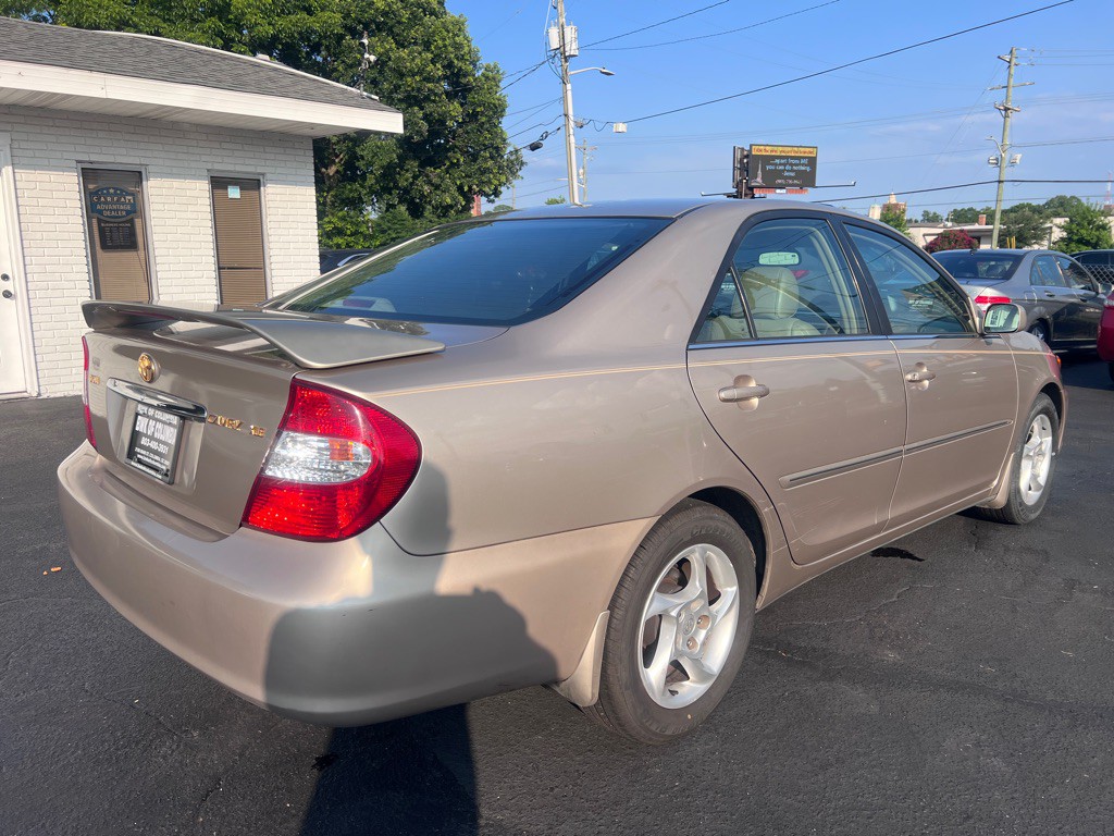 2002 Toyota Camry Image 5