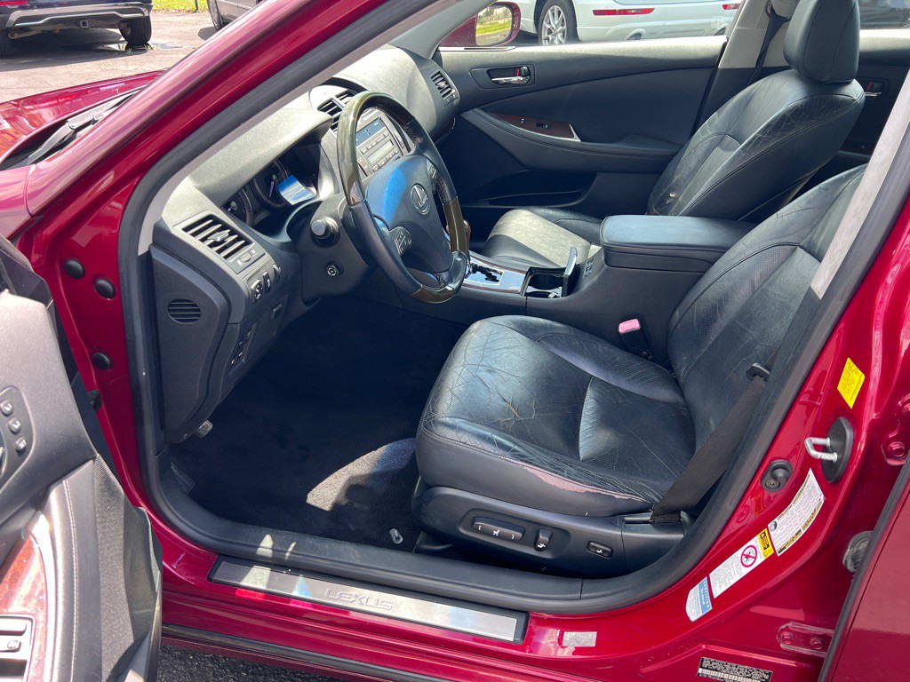 2010 Lexus ES 350 Image 9