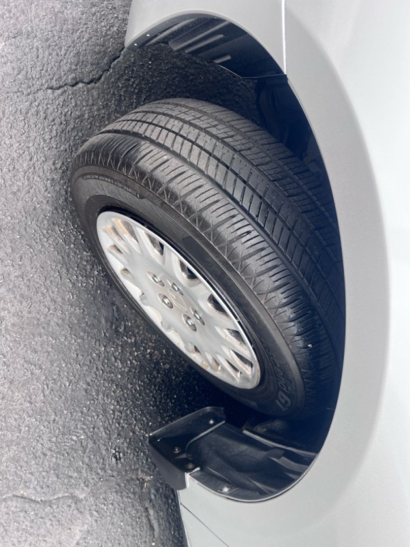 2005 Honda Accord Image 17