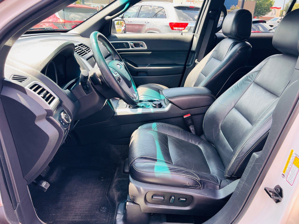 2015 Ford Explorer Image 10