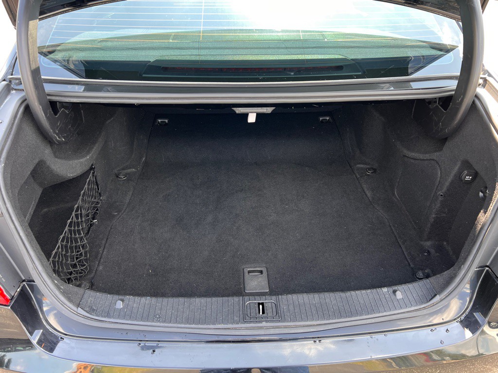 2013 Mercedes-Benz E-Class Image 17