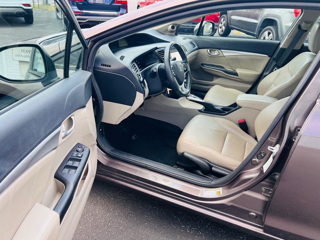 2013 Honda Civic Image 9