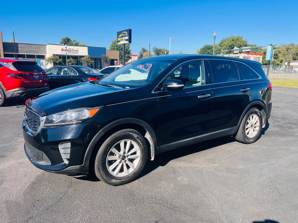 2019 Kia Sorento Image 1