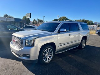 Image for 2017 GMC Yukon Denali ID: 7748972
