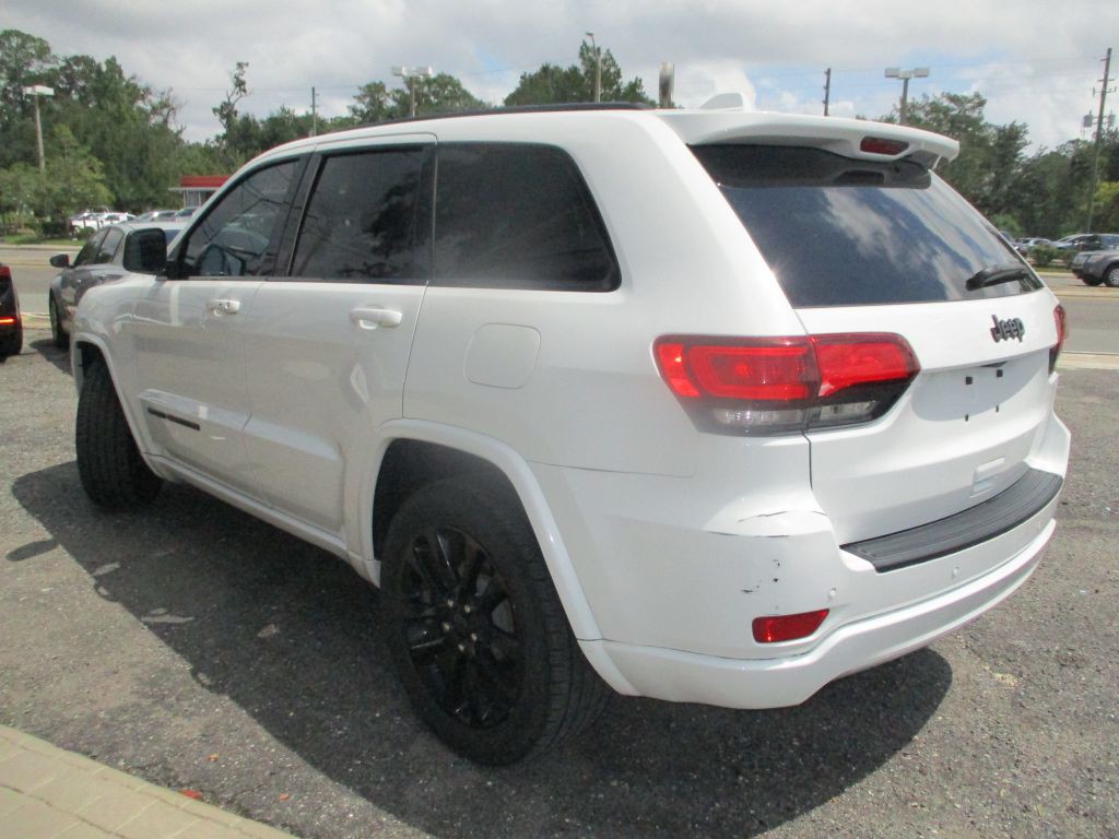 2020 Jeep Grand Cherokee Image 4