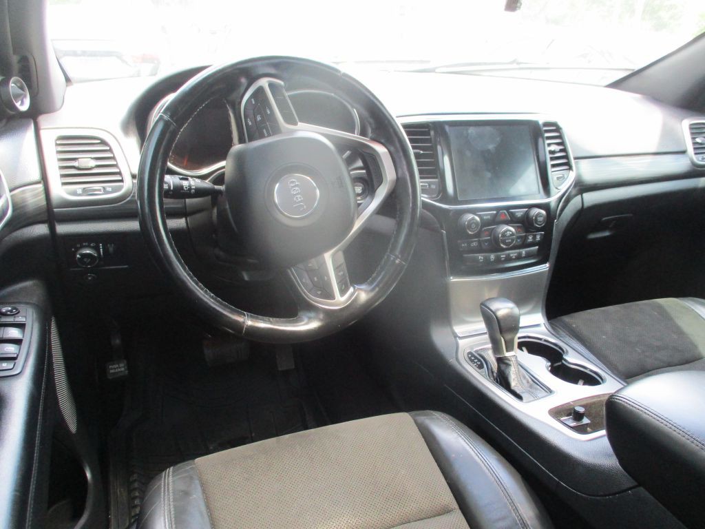2020 Jeep Grand Cherokee Image 13