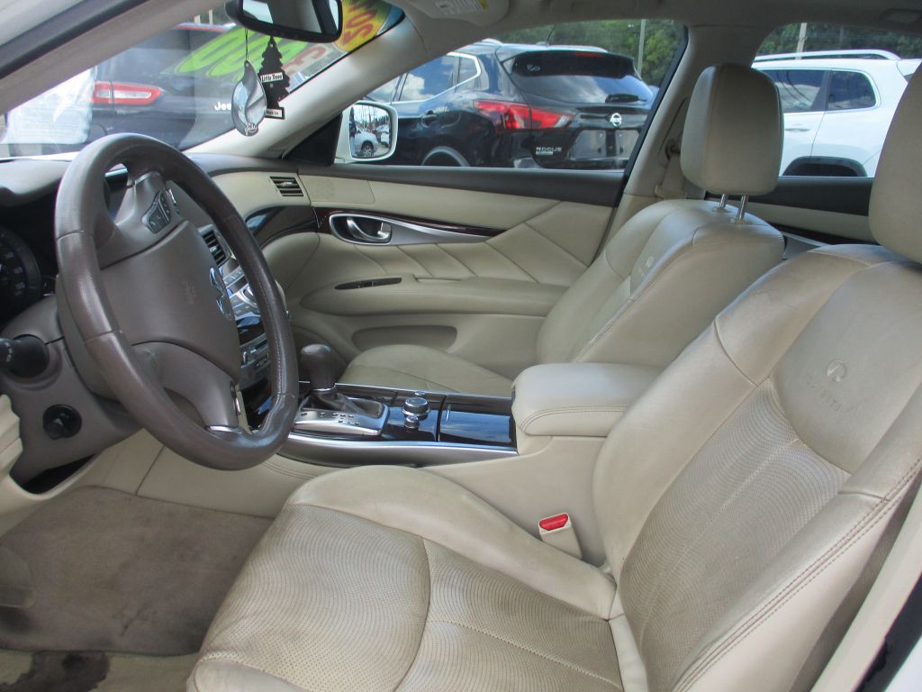 2012 INFINITI M37 Image 15