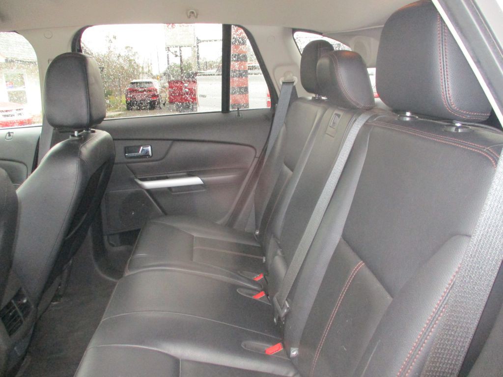 2013 Ford Edge Image 14
