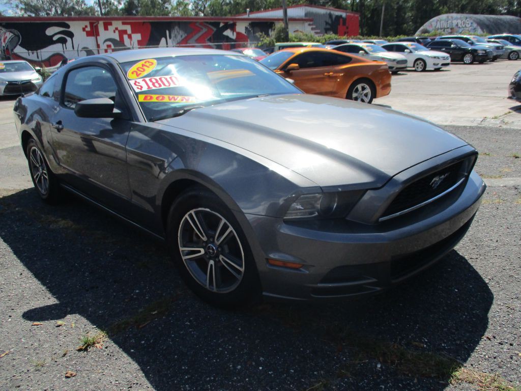 2013 Ford Mustang Image 8