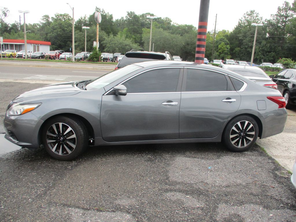 2018 Nissan Altima Image 3