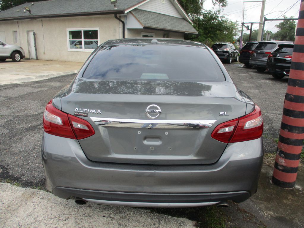 2018 Nissan Altima Image 5