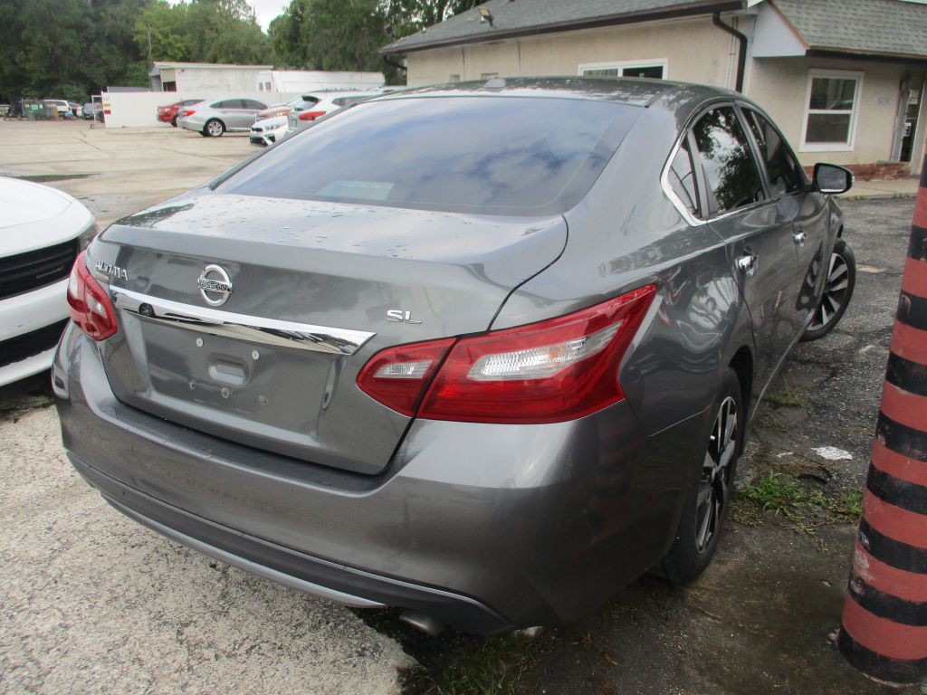 2018 Nissan Altima Image 6