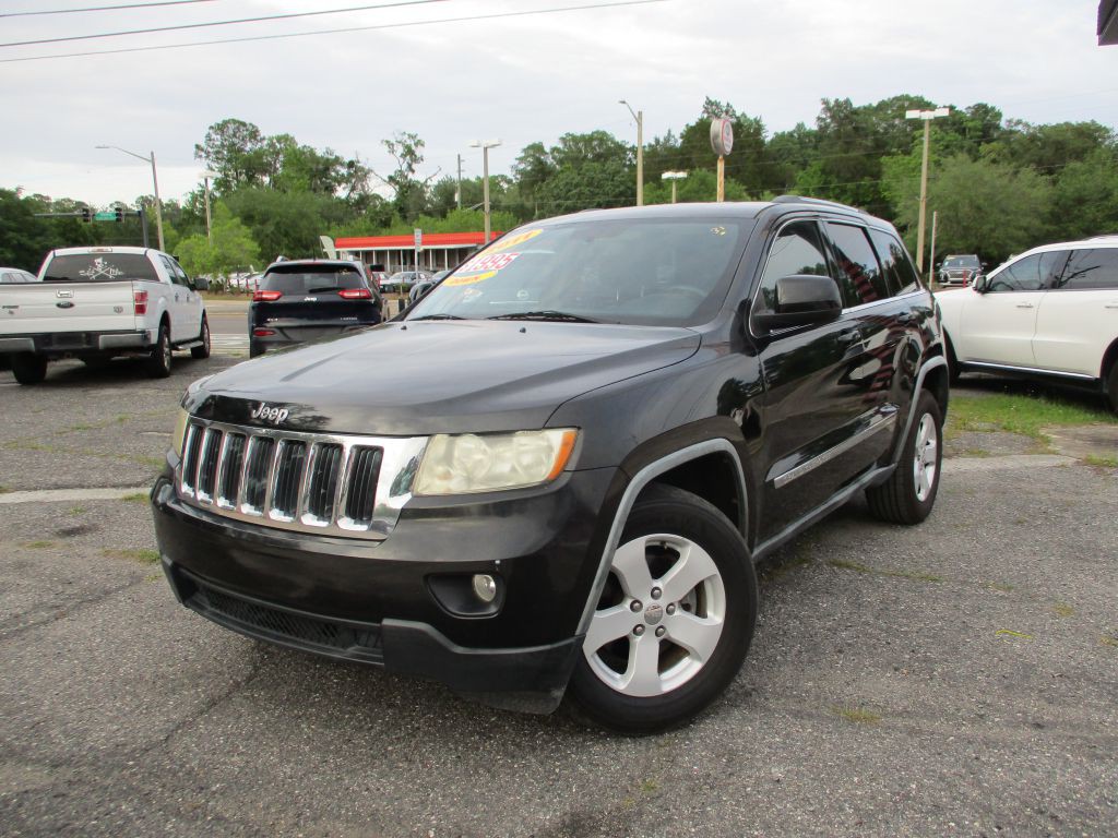 2011 Jeep Grand Cherokee Image 4