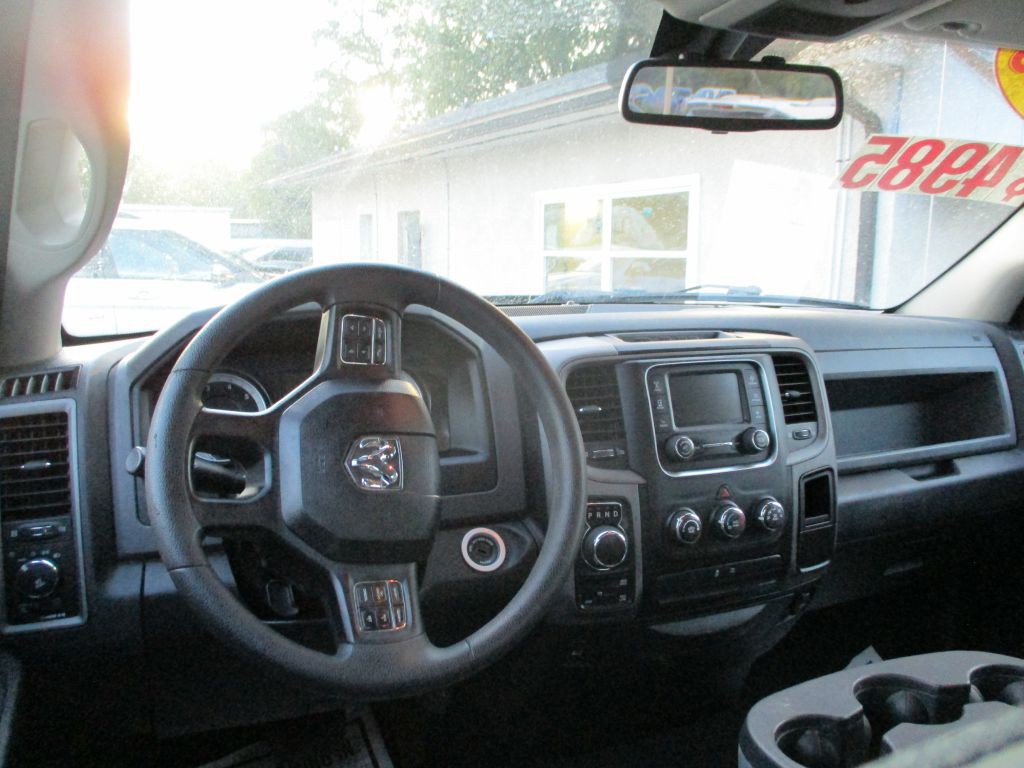 2016 RAM 1500 Image 13