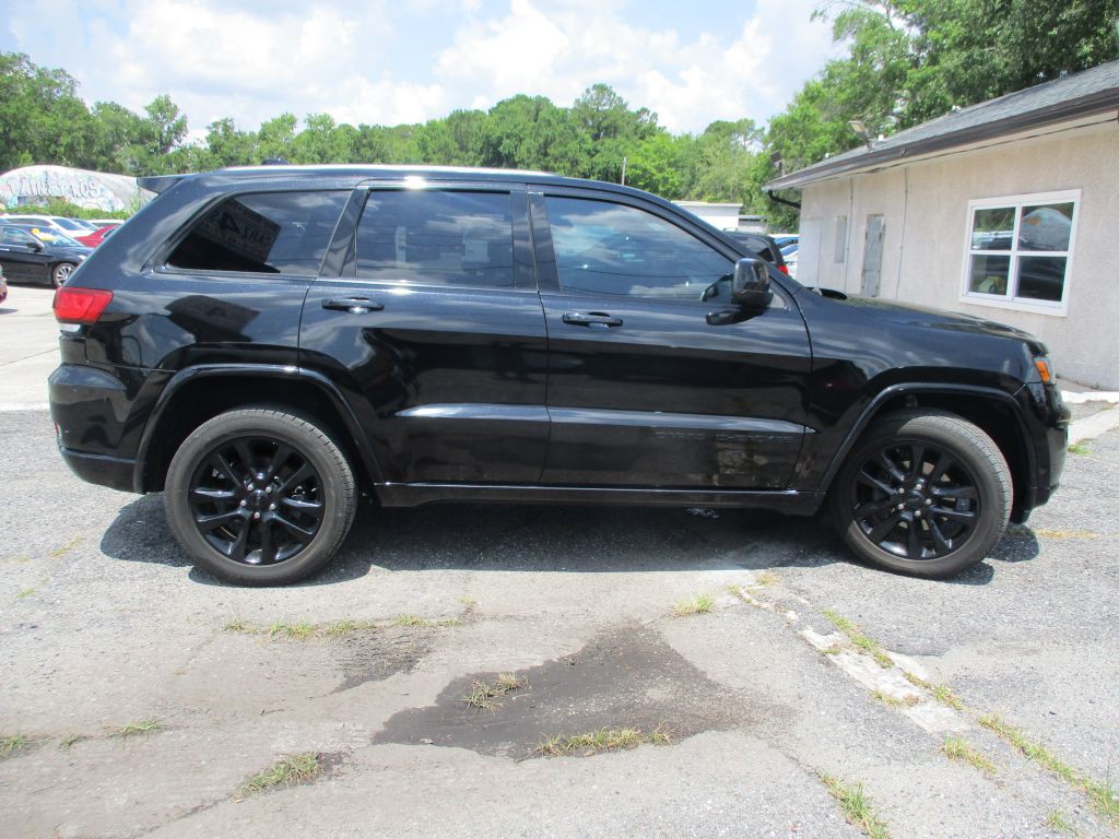 2017 Jeep Grand Cherokee Image 7