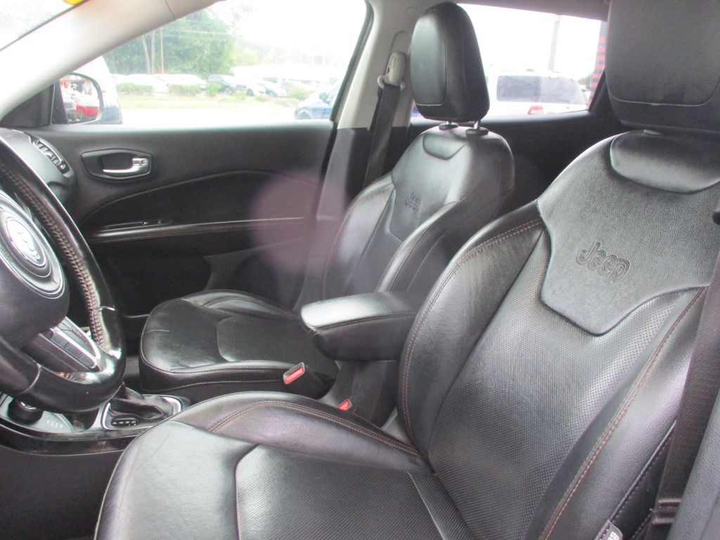 2020 Jeep Compass Image 15