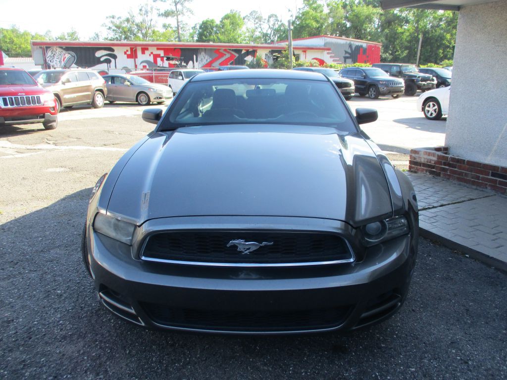 2014 Ford Mustang Image 2