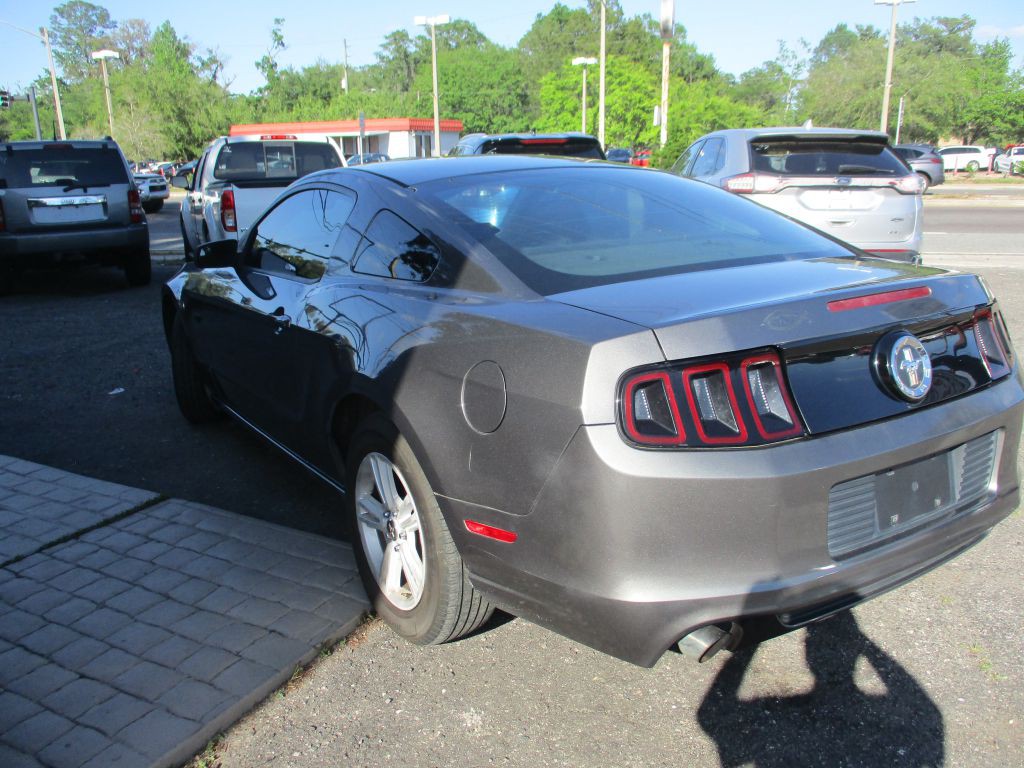 2014 Ford Mustang Image 4