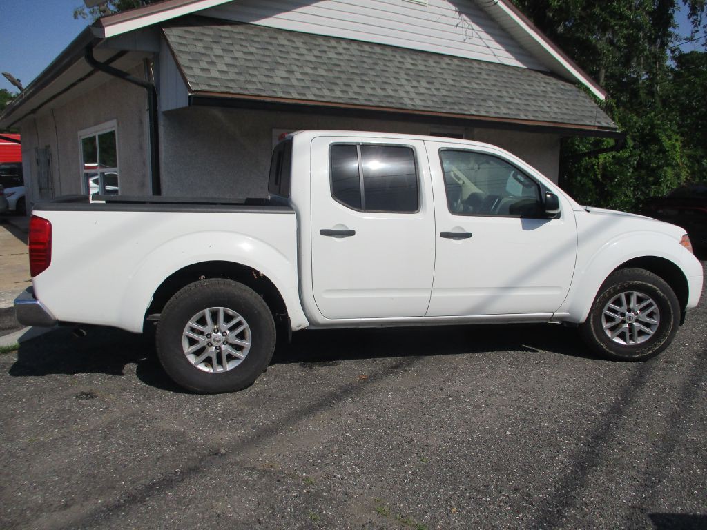 2015 Nissan Frontier Image 7