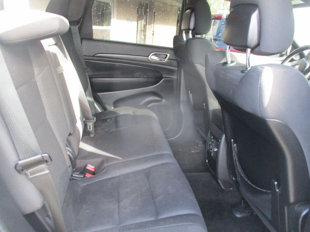 2015 Jeep Grand Cherokee Image 11