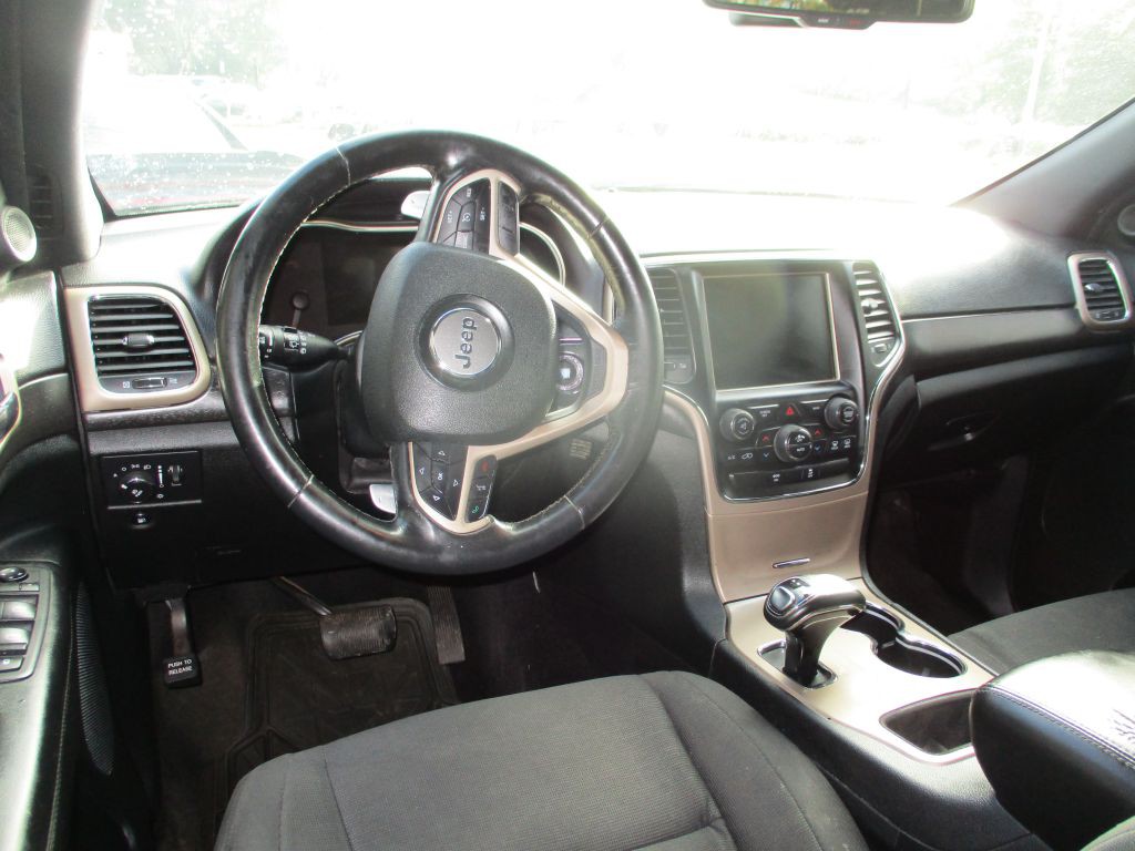 2015 Jeep Grand Cherokee Image 14