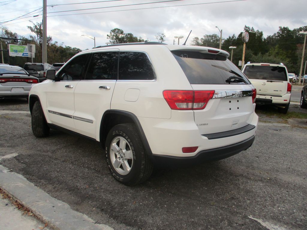 2013 Jeep Grand Cherokee Image 4