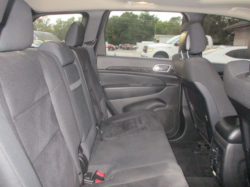 2013 Jeep Grand Cherokee Image 11